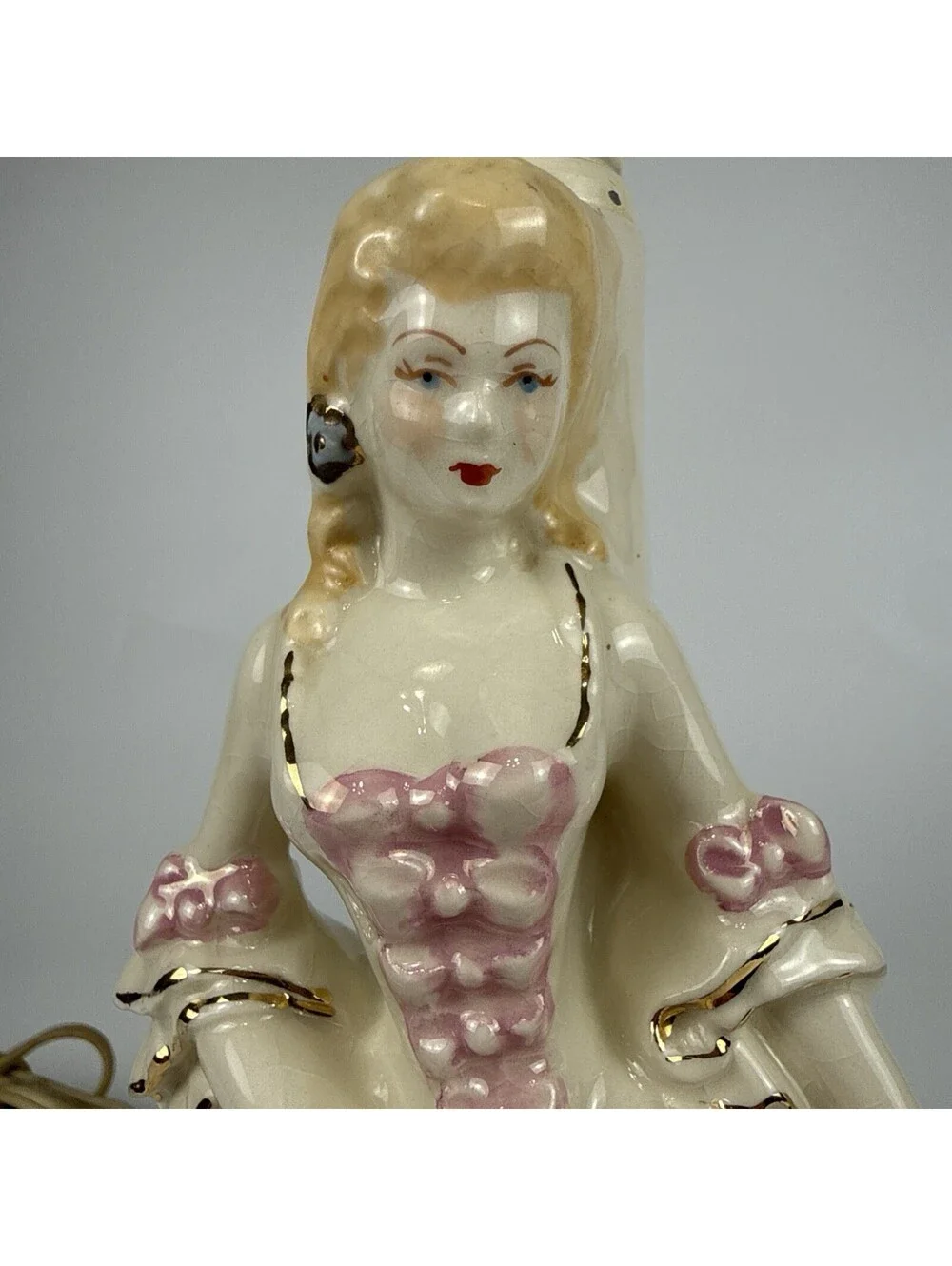 Vintage William F. B. Johnson Colonial Lady Figurine Table Lamp – Hand Decorated